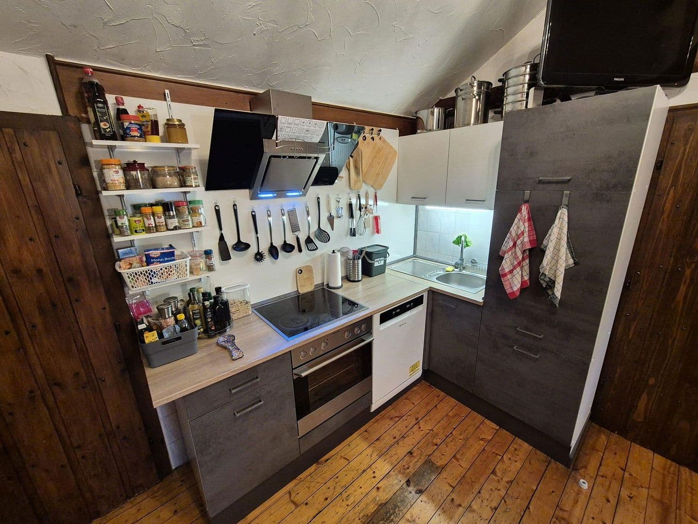 Pronájem bytu 2+1 104 m², Polcher Straße, Mayen, Porýní-Falc Pronájem bytu 2+1 104 m², Polcher Straße, Mayen, Porýní-Falc