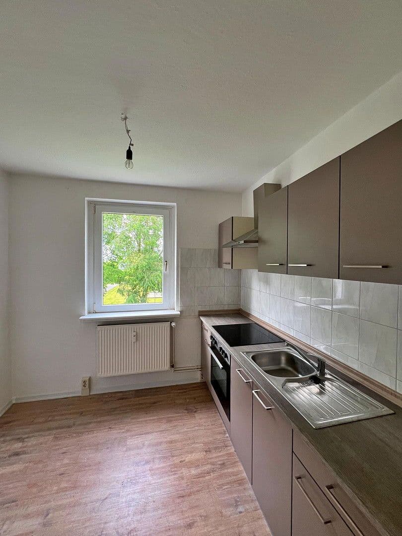 Pronájem bytu 3+1 56 m², Süderholz, Mecklenburg-Vorpommern Pronájem bytu 3+1 56 m², Süderholz, Mecklenburg-Vorpommern