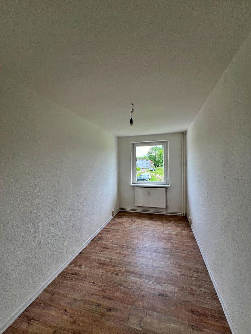 Pronájem bytu 3+1 56 m², Süderholz, Mecklenburg-Vorpommern Pronájem bytu 3+1 56 m², Süderholz, Mecklenburg-Vorpommern