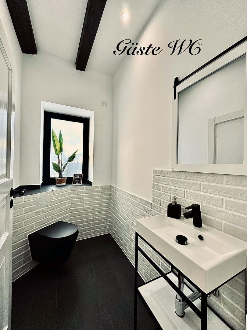 Prodej domu 202 m², pozemek 860 m², Maxhütte-Haidhof, Bavorsko Prodej domu 202 m², pozemek 860 m², Maxhütte-Haidhof, Bavorsko