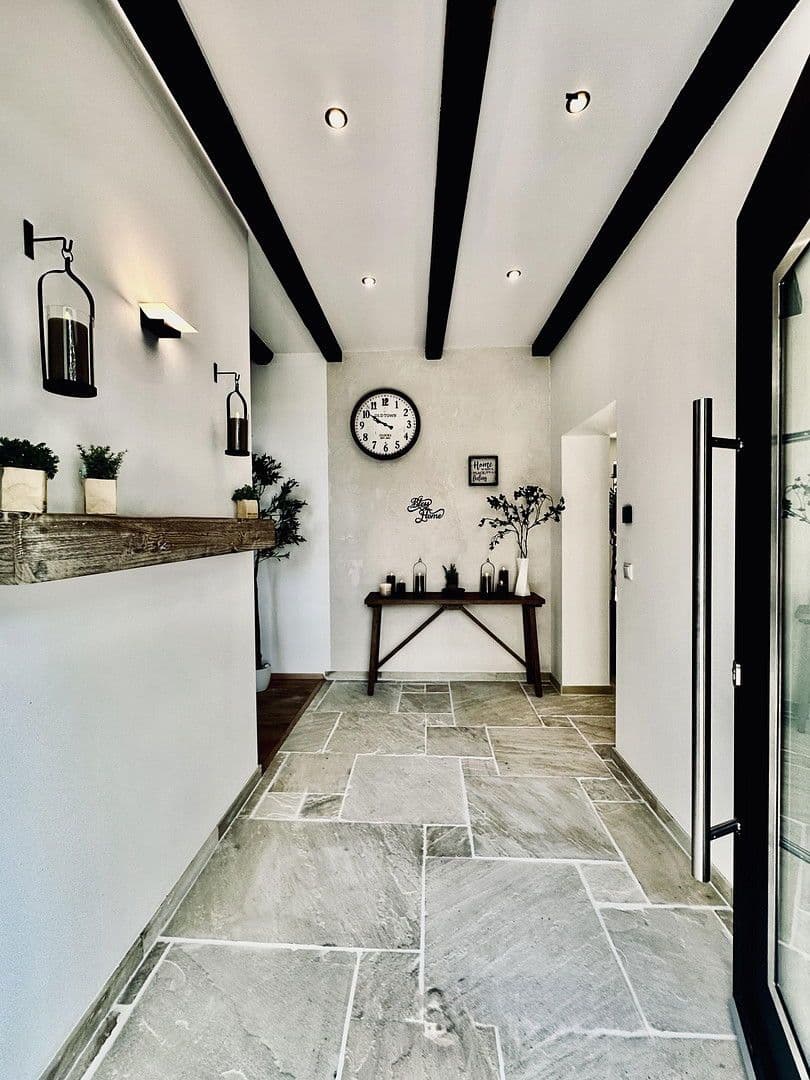 Prodej domu 202 m², pozemek 860 m², Maxhütte-Haidhof, Bavorsko Prodej domu 202 m², pozemek 860 m², Maxhütte-Haidhof, Bavorsko