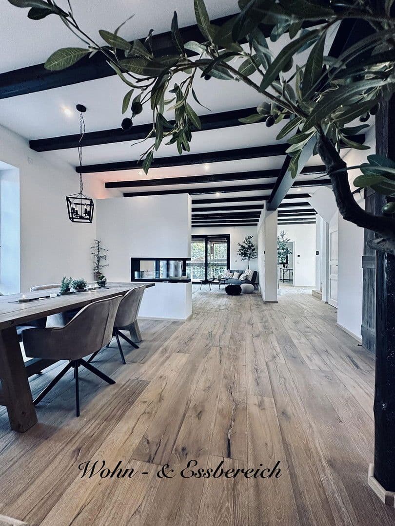 Prodej domu 202 m², pozemek 860 m², Maxhütte-Haidhof, Bavorsko Prodej domu 202 m², pozemek 860 m², Maxhütte-Haidhof, Bavorsko