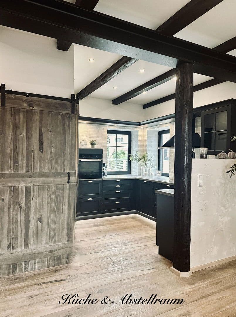 Prodej domu 202 m², pozemek 860 m², Maxhütte-Haidhof, Bavorsko Prodej domu 202 m², pozemek 860 m², Maxhütte-Haidhof, Bavorsko