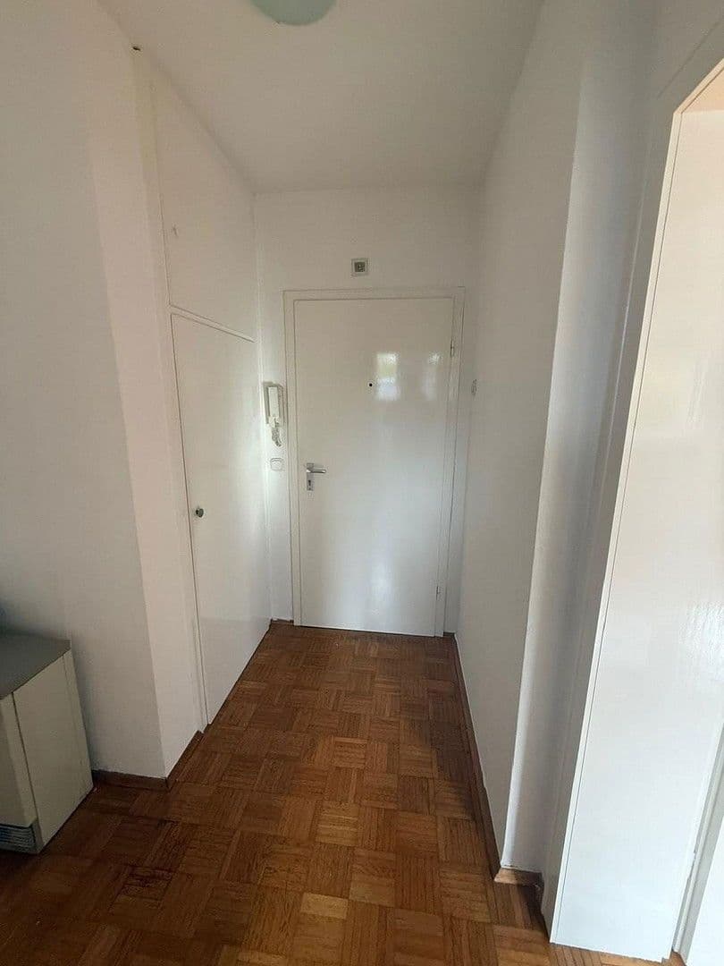 Prodej bytu 2+1 63 m², Grendtor 14, Essen, Severní Porýní-Vestfálsko Prodej bytu 2+1 63 m², Grendtor 14, Essen, Severní Porýní-Vestfálsko