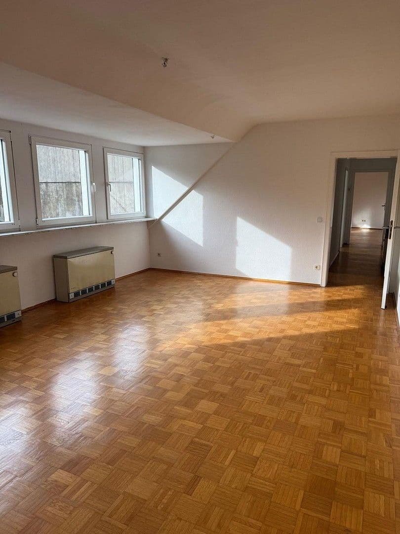 Prodej bytu 2+1 63 m², Grendtor 14, Essen, Severní Porýní-Vestfálsko Prodej bytu 2+1 63 m², Grendtor 14, Essen, Severní Porýní-Vestfálsko
