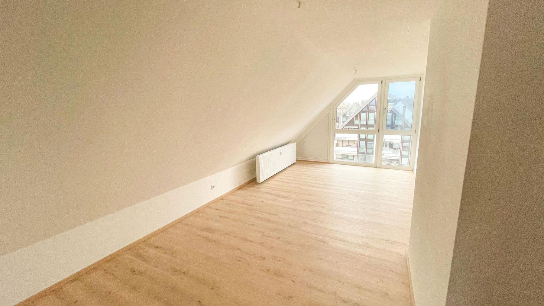 Pronájem bytu 2+1 45 m², Nürnberg, Bavorsko Pronájem bytu 2+1 45 m², Nürnberg, Bavorsko