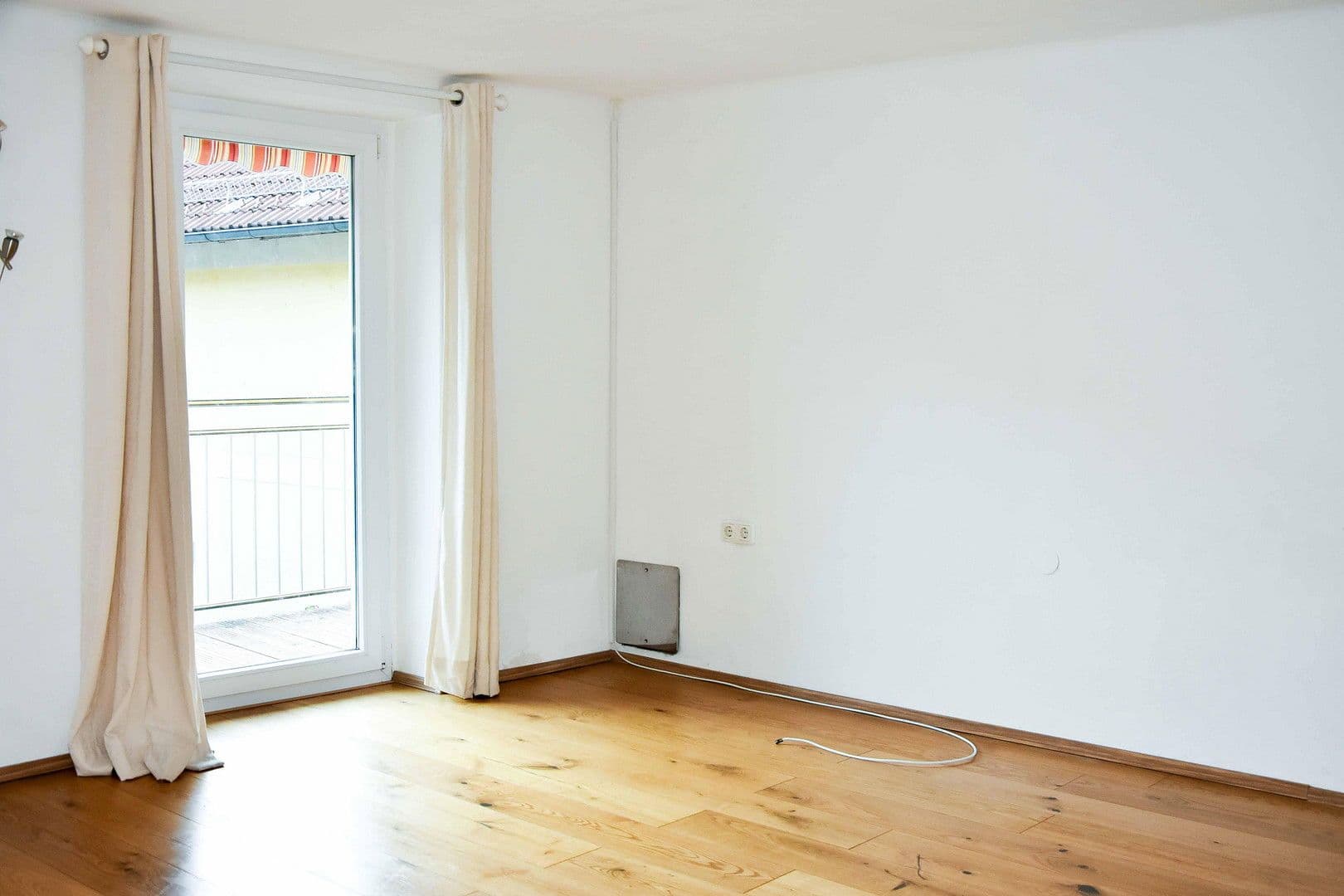 Pronájem bytu 3+1 75 m², Leonding, Horní Rakousko Pronájem bytu 3+1 75 m², Leonding, Horní Rakousko