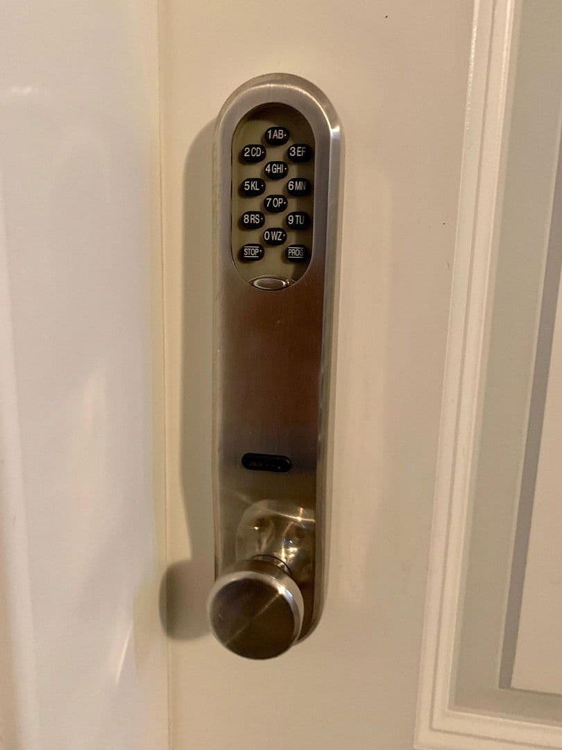 Pronájem bytu 3+1 74 m², Osterweihstrasse.4, Cvikov, Sasko Pronájem bytu 3+1 74 m², Osterweihstrasse.4, Cvikov, Sasko