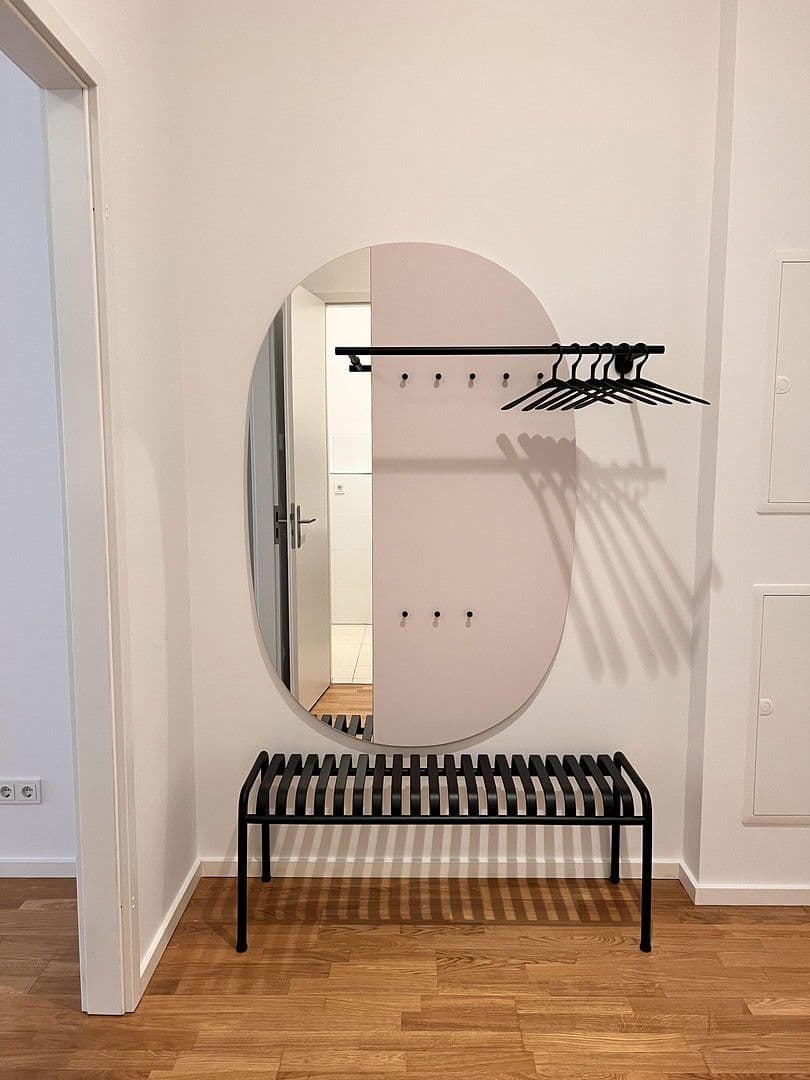 Pronájem bytu 2+1 77 m², Pariser Straße 22, Berlin, Berlín Pronájem bytu 2+1 77 m², Pariser Straße 22, Berlin, Berlín