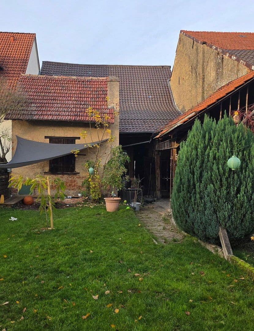 Prodej domu 132 m², pozemek 576 m², Kurpfalzstr. 59, Bruchsal, Bádensko-Württembersko Prodej domu 132 m², pozemek 576 m², Kurpfalzstr. 59, Bruchsal, Bádensko-Württembersko