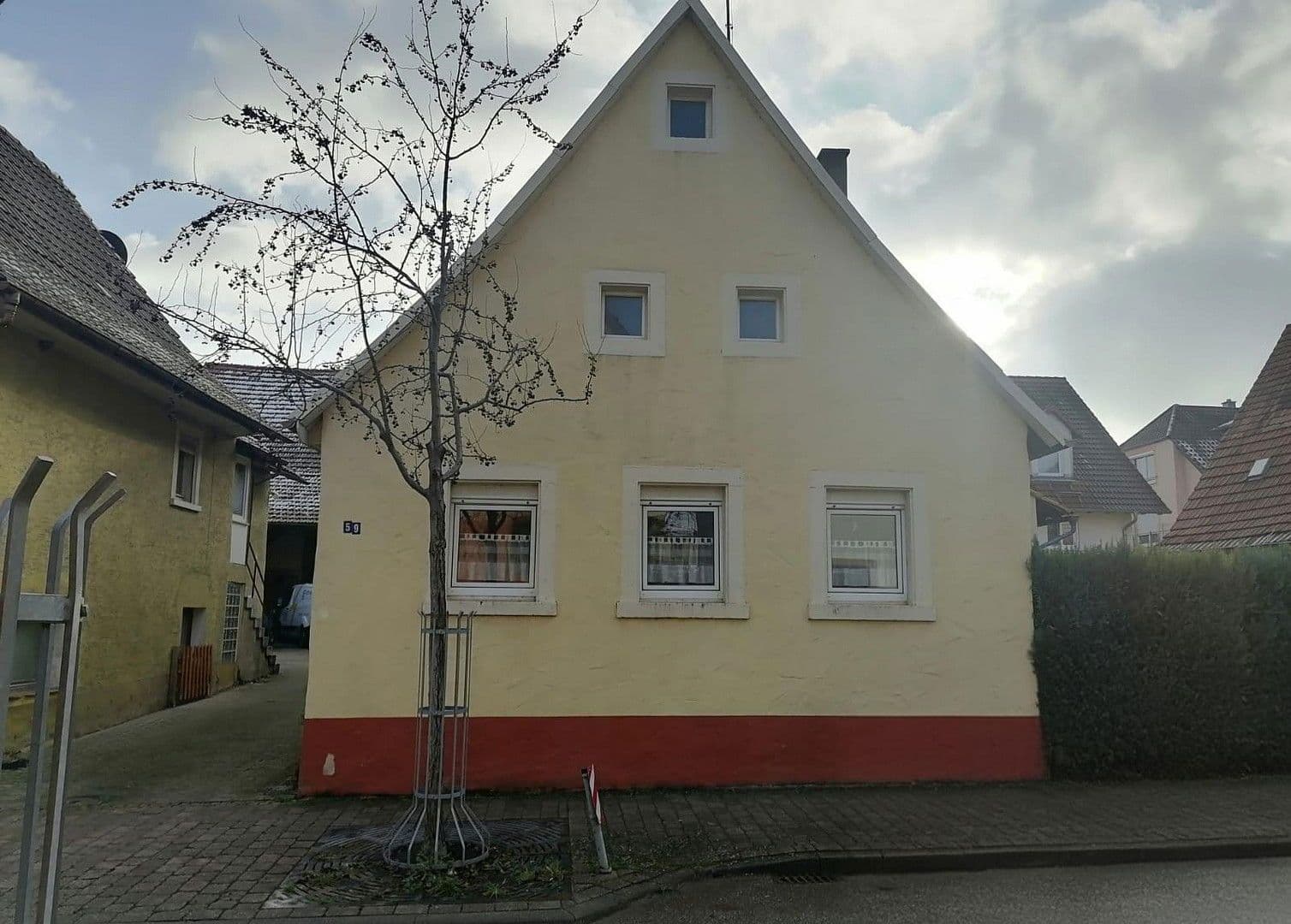 Prodej domu 132 m², pozemek 576 m², Kurpfalzstr. 59, Bruchsal, Bádensko-Württembersko Prodej domu 132 m², pozemek 576 m², Kurpfalzstr. 59, Bruchsal, Bádensko-Württembersko