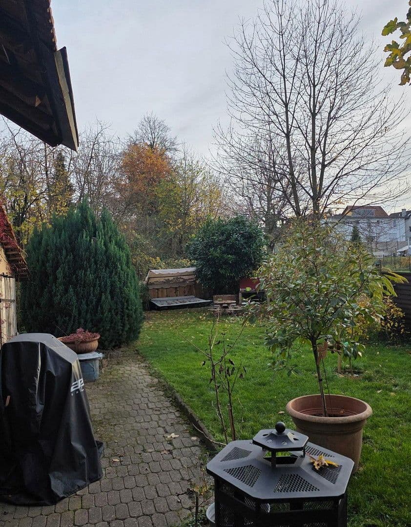 Prodej domu 132 m², pozemek 576 m², Kurpfalzstr. 59, Bruchsal, Bádensko-Württembersko Prodej domu 132 m², pozemek 576 m², Kurpfalzstr. 59, Bruchsal, Bádensko-Württembersko