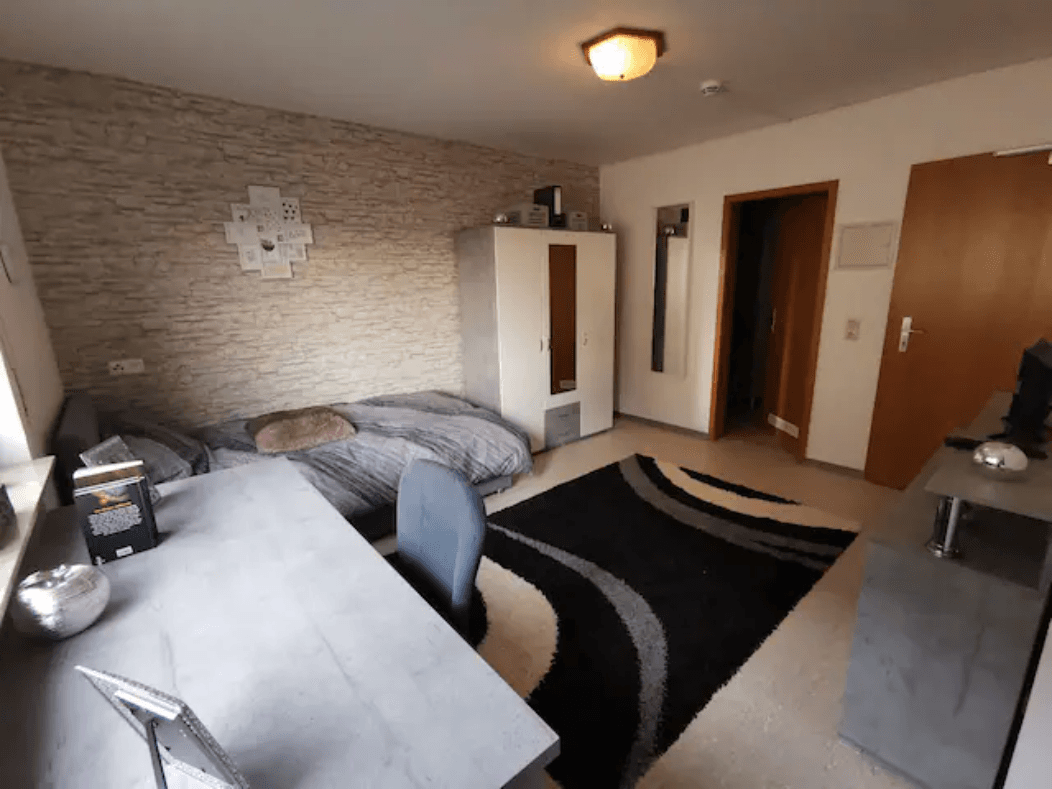 Pronájem bytu 1+1 25 m², Licherstr.32, Laubach, Hessen Pronájem bytu 1+1 25 m², Licherstr.32, Laubach, Hessen