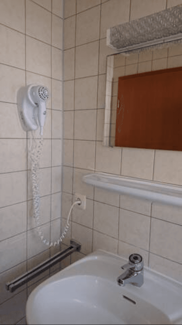 Pronájem bytu 1+1 25 m², Licherstr.32, Laubach, Hessen Pronájem bytu 1+1 25 m², Licherstr.32, Laubach, Hessen