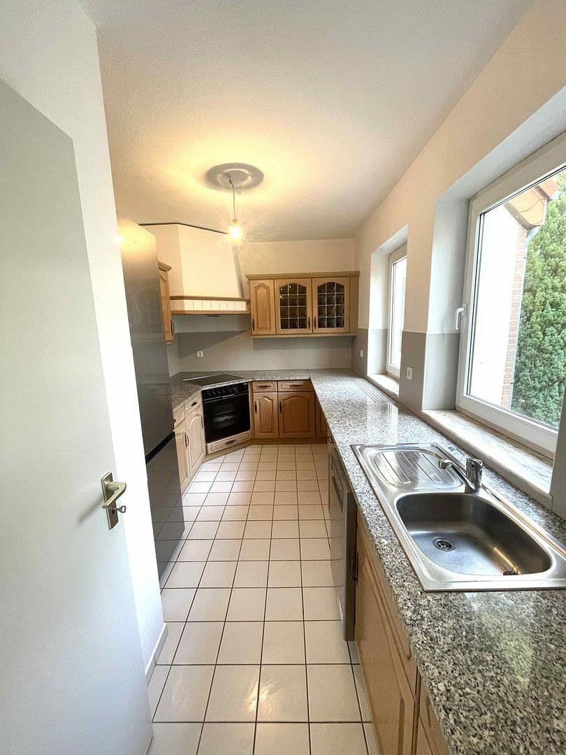 Pronájem bytu 3+1 87 m², Hubertusstr. 18b, Grünheide (Mark), Braniborsko Pronájem bytu 3+1 87 m², Hubertusstr. 18b, Grünheide (Mark), Braniborsko