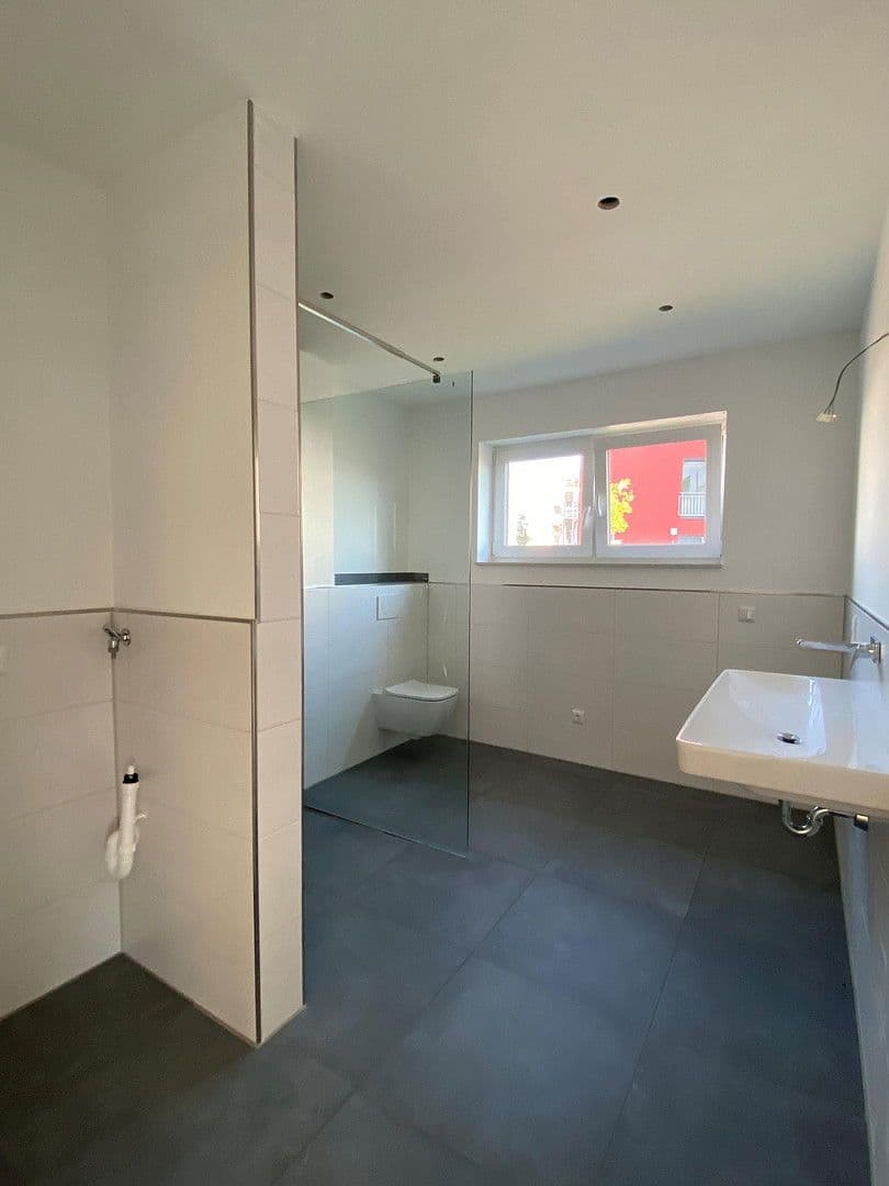 Pronájem bytu 3+1 86 m², Zülpich, Severní Porýní-Vestfálsko Pronájem bytu 3+1 86 m², Zülpich, Severní Porýní-Vestfálsko