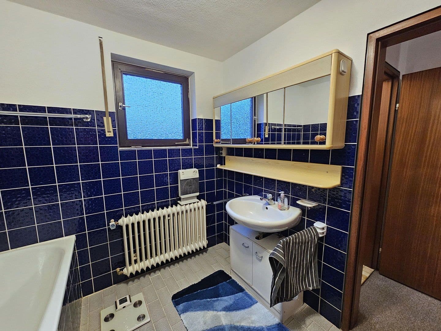 Prodej domu 157 m², pozemek 601 m², Neuhausen, Bádensko-Württembersko Prodej domu 157 m², pozemek 601 m², Neuhausen, Bádensko-Württembersko