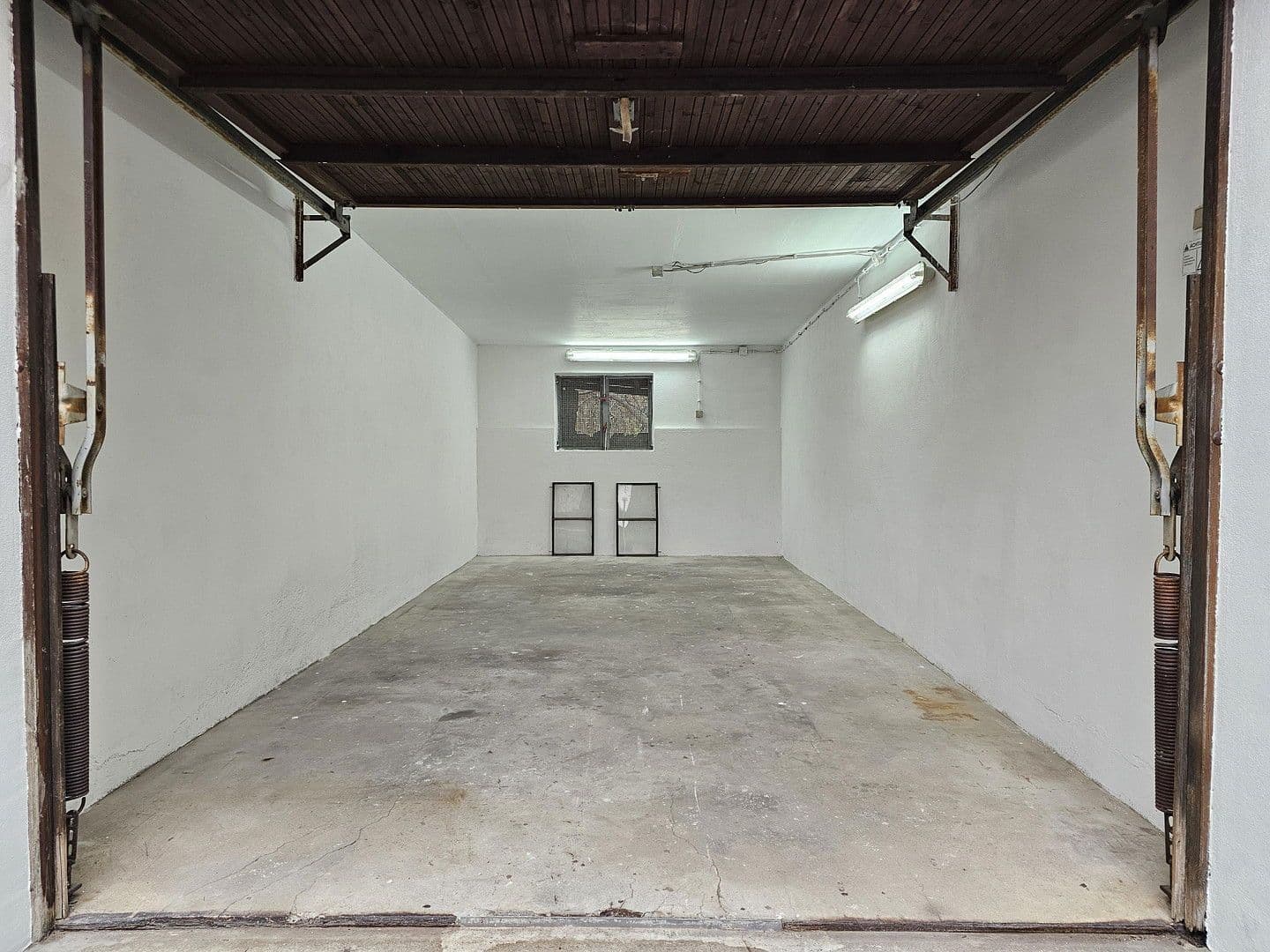 Prodej domu 157 m², pozemek 601 m², Neuhausen, Bádensko-Württembersko Prodej domu 157 m², pozemek 601 m², Neuhausen, Bádensko-Württembersko