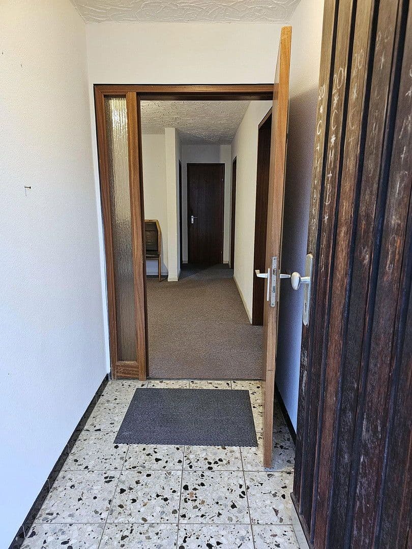 Prodej domu 157 m², pozemek 601 m², Neuhausen, Bádensko-Württembersko Prodej domu 157 m², pozemek 601 m², Neuhausen, Bádensko-Württembersko