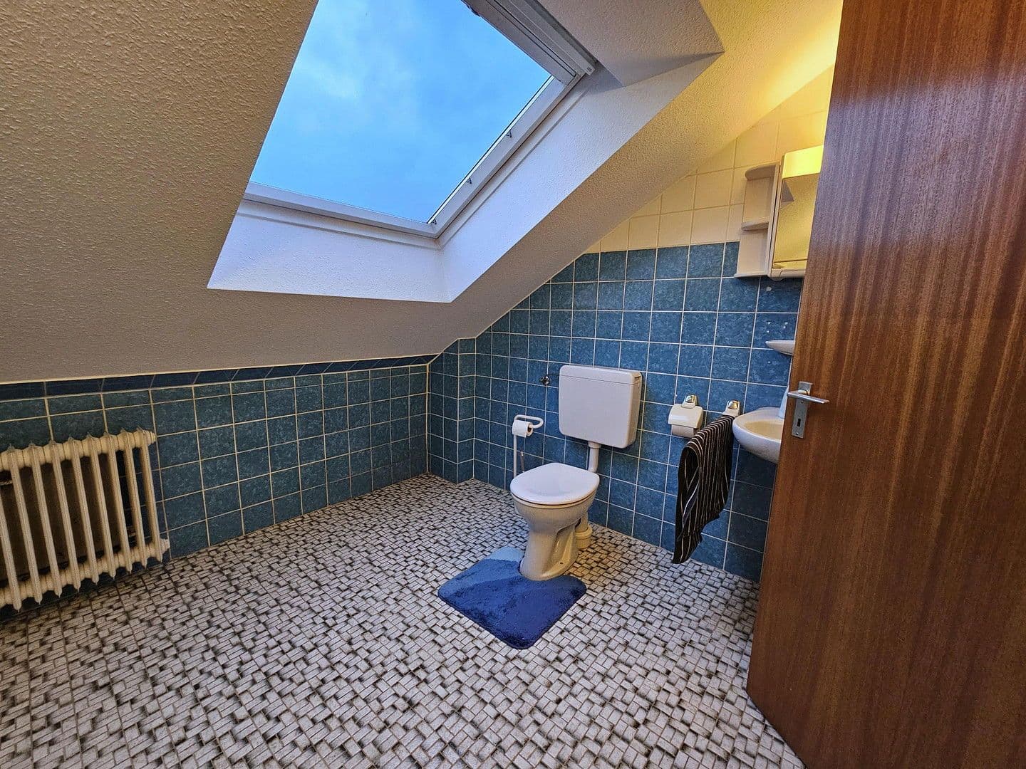 Prodej domu 157 m², pozemek 601 m², Neuhausen, Bádensko-Württembersko Prodej domu 157 m², pozemek 601 m², Neuhausen, Bádensko-Württembersko