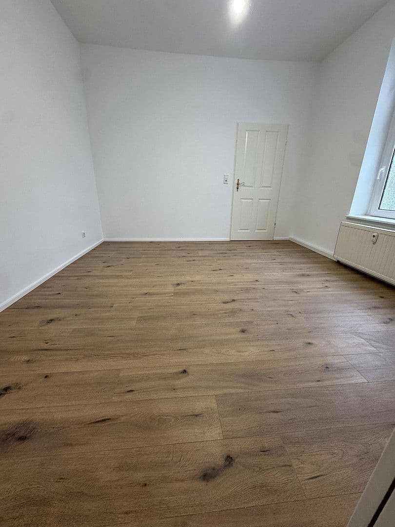 Pronájem bytu 2+1 35 m², Gerresheimer Straße, Düsseldorf, Severní Porýní-Vestfálsko Pronájem bytu 2+1 35 m², Gerresheimer Straße, Düsseldorf, Severní Porýní-Vestfálsko