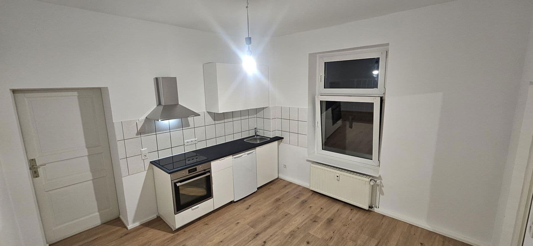 Pronájem bytu 2+1 35 m², Gerresheimer Straße, Düsseldorf, Severní Porýní-Vestfálsko Pronájem bytu 2+1 35 m², Gerresheimer Straße, Düsseldorf, Severní Porýní-Vestfálsko