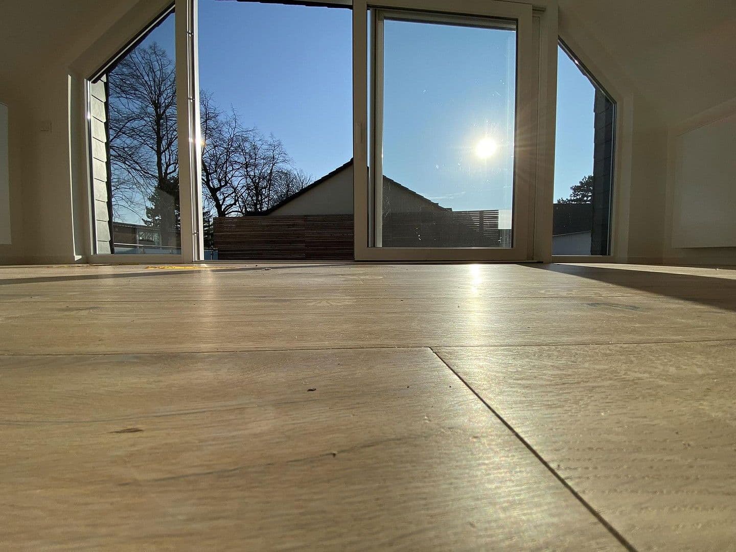 Pronájem domu 157 m², pozemek 150 m², Düsseldorf, Severní Porýní-Vestfálsko Pronájem domu 157 m², pozemek 150 m², Düsseldorf, Severní Porýní-Vestfálsko