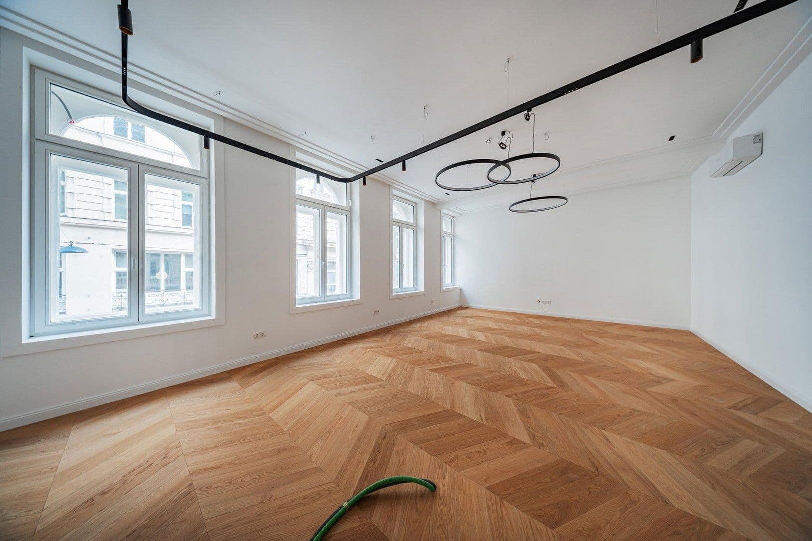 Prodej bytu 3+1 133 m², Zollergasse 7, Wien, Wien Prodej bytu 3+1 133 m², Zollergasse 7, Wien, Wien