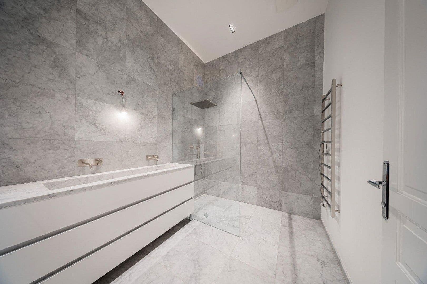 Prodej bytu 3+1 133 m², Zollergasse 7, Wien, Wien Prodej bytu 3+1 133 m², Zollergasse 7, Wien, Wien