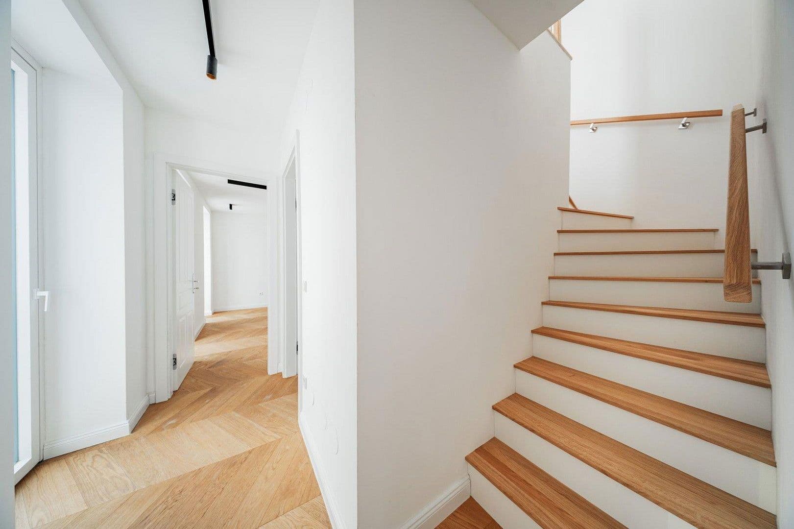 Prodej bytu 4+1 97 m², Wien, Wien Prodej bytu 4+1 97 m², Wien, Wien