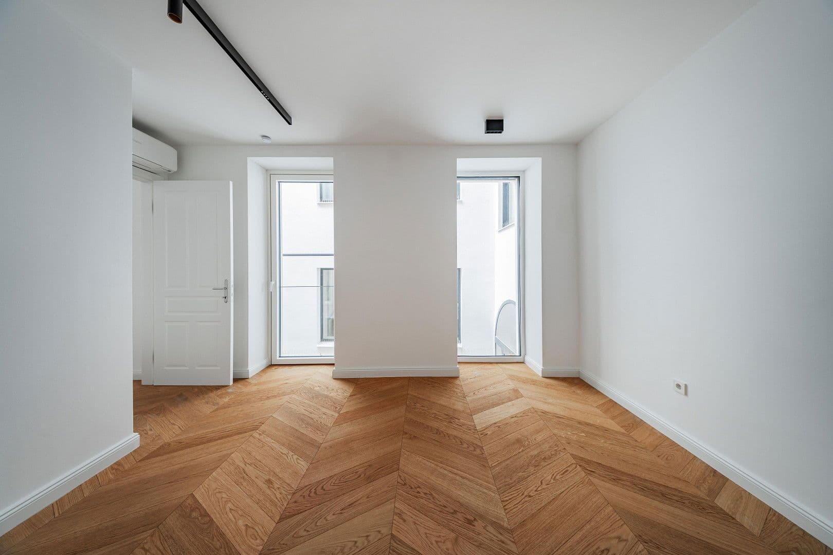 Prodej bytu 4+1 97 m², Wien, Wien Prodej bytu 4+1 97 m², Wien, Wien