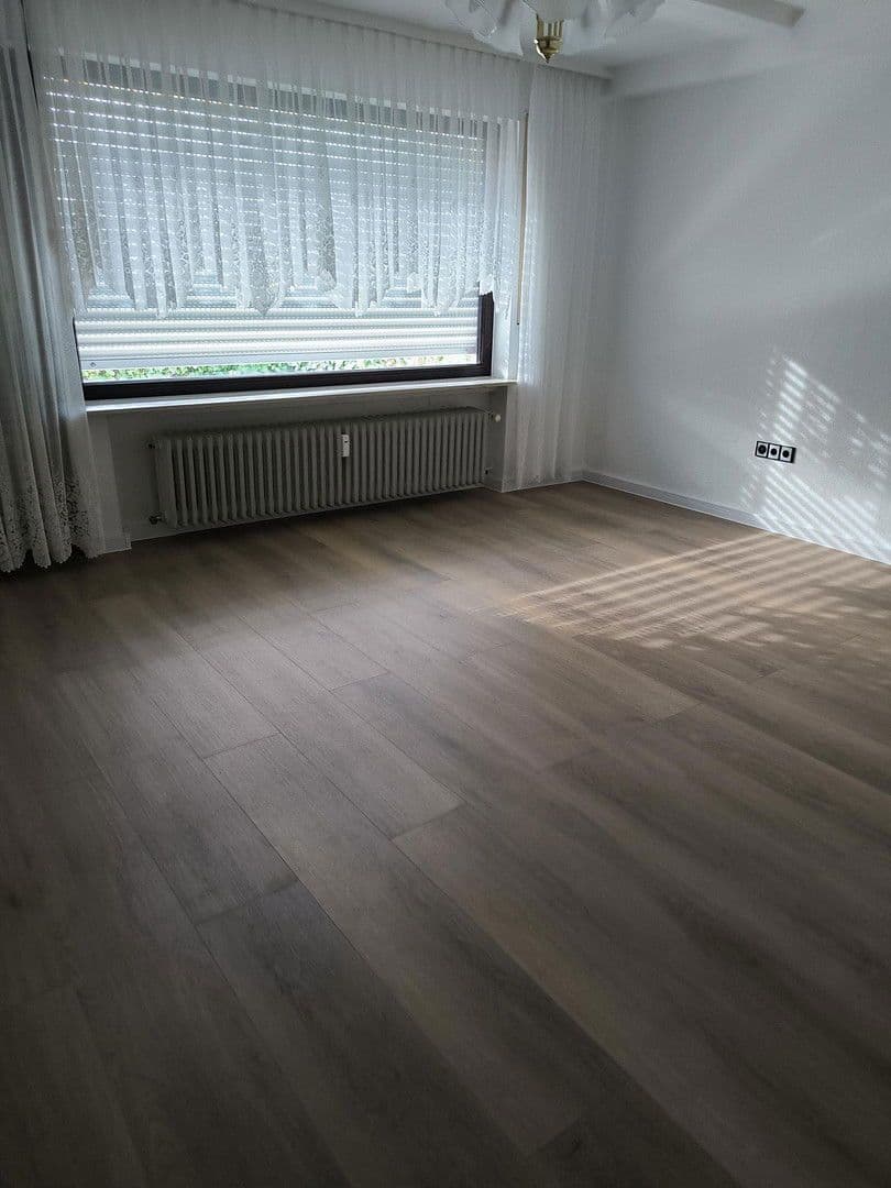 Pronájem bytu 2+1 60 m², Am Schafstrieb 43, Bad Orb, Hessen Pronájem bytu 2+1 60 m², Am Schafstrieb 43, Bad Orb, Hessen