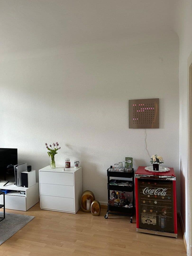 Prodej bytu 2+kk 53 m², Düsseldorf, Severní Porýní-Vestfálsko Prodej bytu 2+kk 53 m², Düsseldorf, Severní Porýní-Vestfálsko