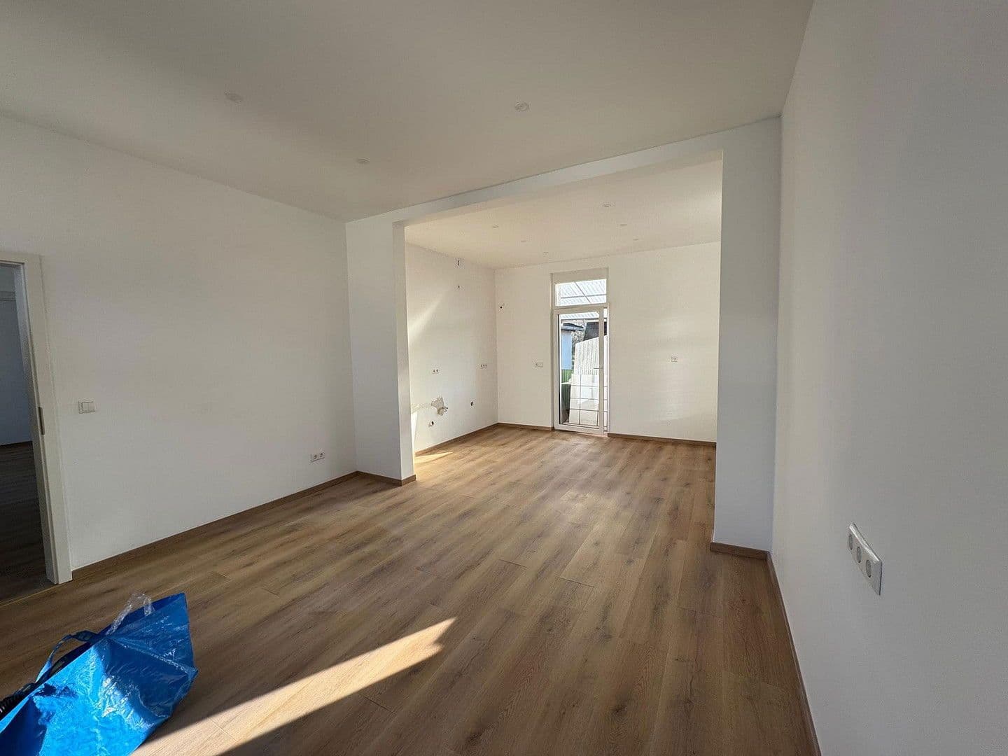 Pronájem bytu 4+1 116 m², Sarstedt, Dolní Sasko Pronájem bytu 4+1 116 m², Sarstedt, Dolní Sasko