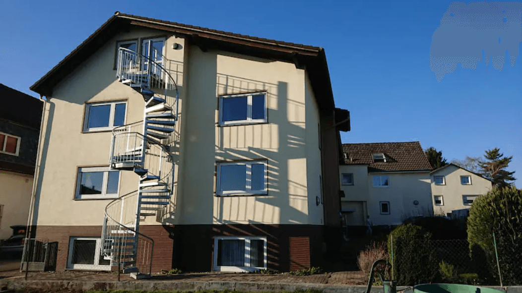 Pronájem bytu 1+1 25 m², Licherstr.32, Laubach, Hessen Pronájem bytu 1+1 25 m², Licherstr.32, Laubach, Hessen