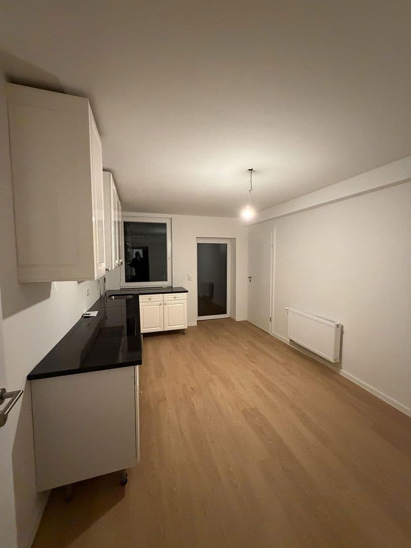 Pronájem bytu 3+1 100 m², Wallerstraße 52, Winsen (Aller), Dolní Sasko Pronájem bytu 3+1 100 m², Wallerstraße 52, Winsen (Aller), Dolní Sasko