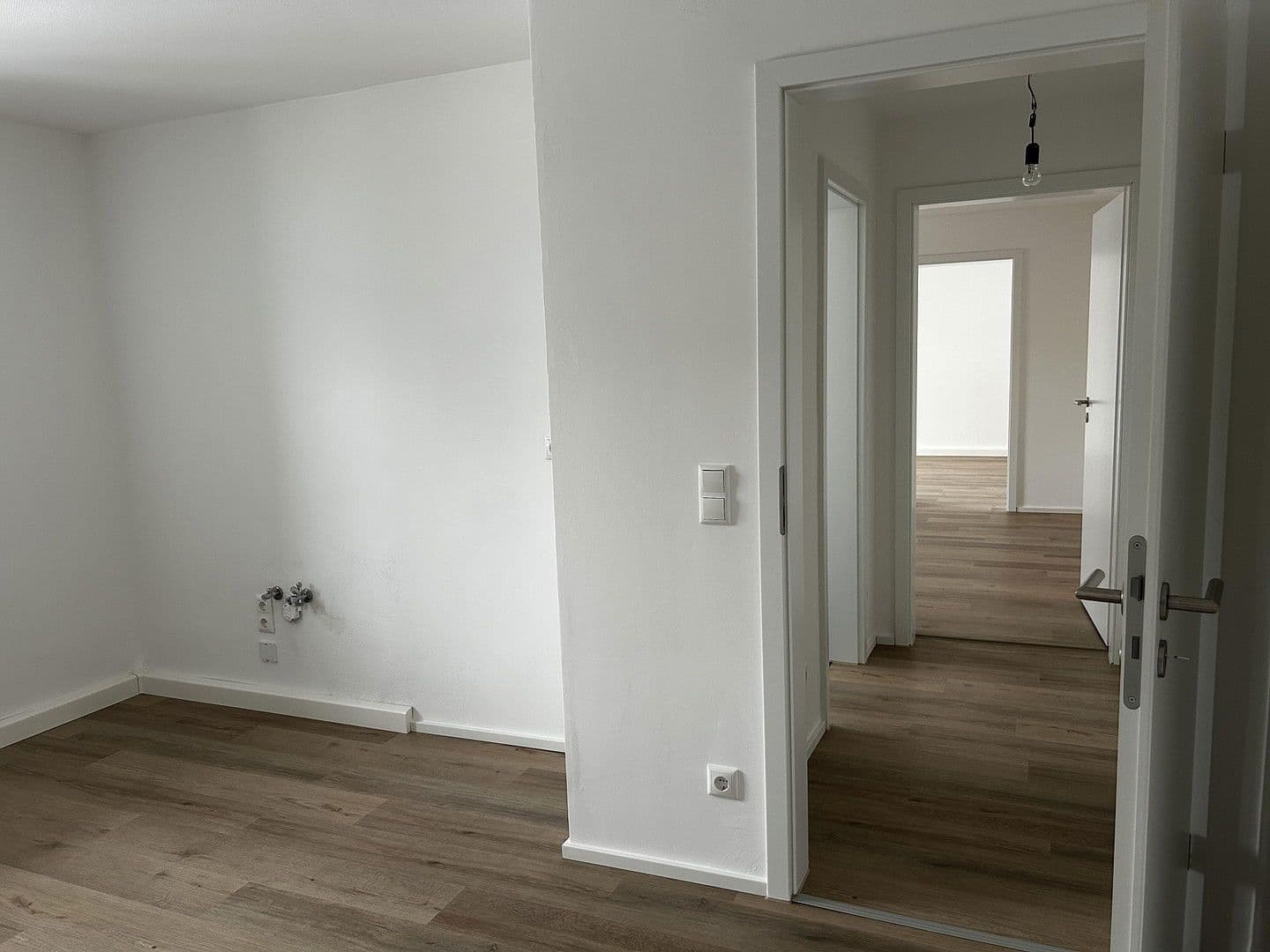 Pronájem bytu 3+1 56 m², Schlesierstraße 1, Schwandorf, Bavorsko Pronájem bytu 3+1 56 m², Schlesierstraße 1, Schwandorf, Bavorsko