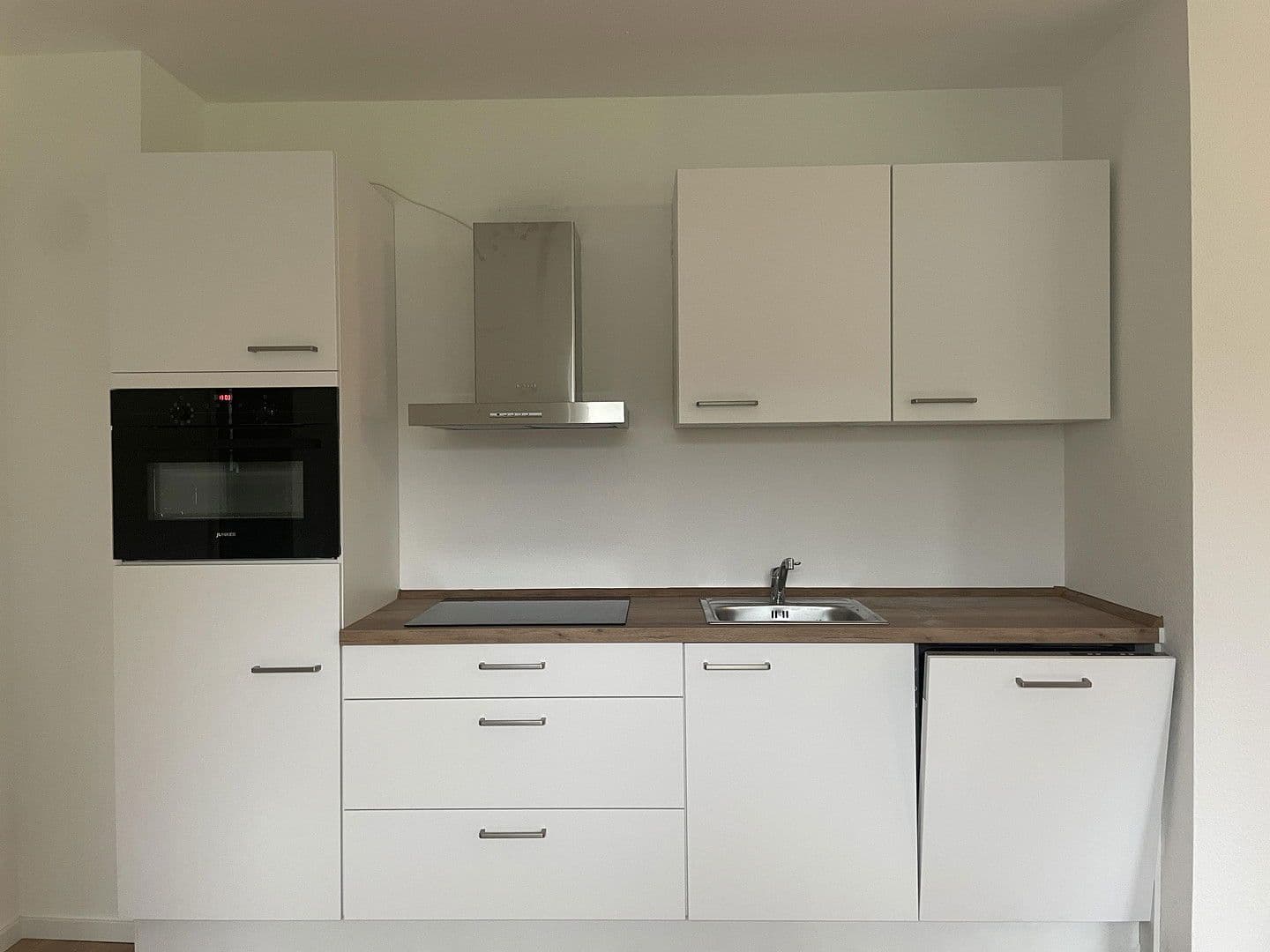 Pronájem bytu 3+1 56 m², Gelnhausen, Hessen Pronájem bytu 3+1 56 m², Gelnhausen, Hessen