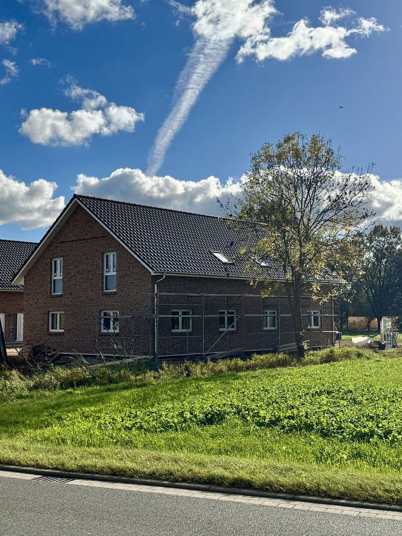 Pronájem domu 134 m², pozemek 1.484 m², Elbuferstraße 51, Tespe, Dolní Sasko Pronájem domu 134 m², pozemek 1.484 m², Elbuferstraße 51, Tespe, Dolní Sasko