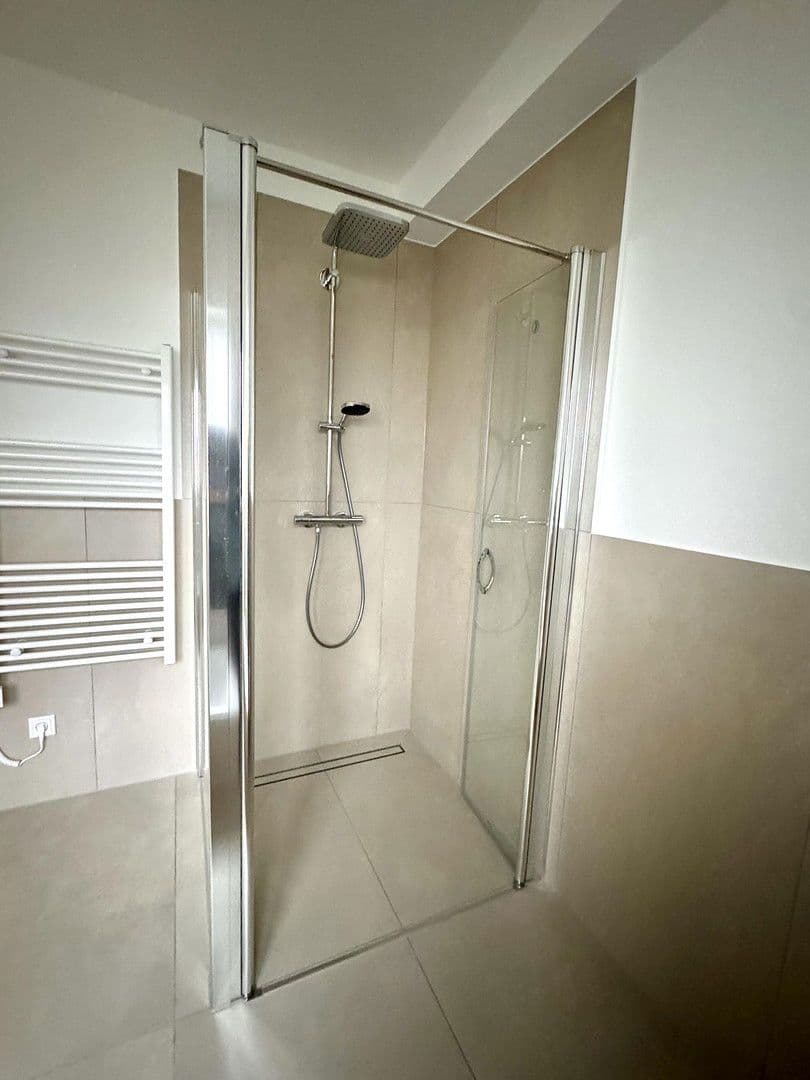 Pronájem domu 134 m², pozemek 1.484 m², Elbuferstraße 51, Tespe, Dolní Sasko Pronájem domu 134 m², pozemek 1.484 m², Elbuferstraße 51, Tespe, Dolní Sasko