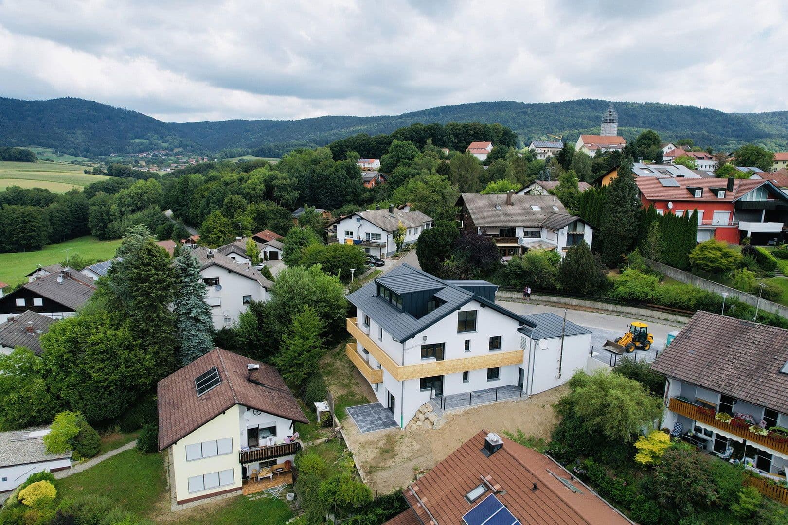 Pronájem bytu 2+1 57 m², Jägerhölzlstraße 17, Lalling, Bavorsko Pronájem bytu 2+1 57 m², Jägerhölzlstraße 17, Lalling, Bavorsko
