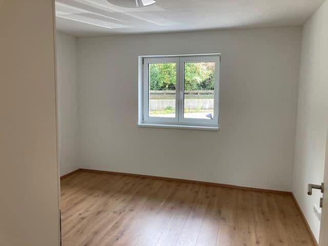 Pronájem bytu 2+1 57 m², Jägerhölzlstraße 17, Lalling, Bavorsko Pronájem bytu 2+1 57 m², Jägerhölzlstraße 17, Lalling, Bavorsko