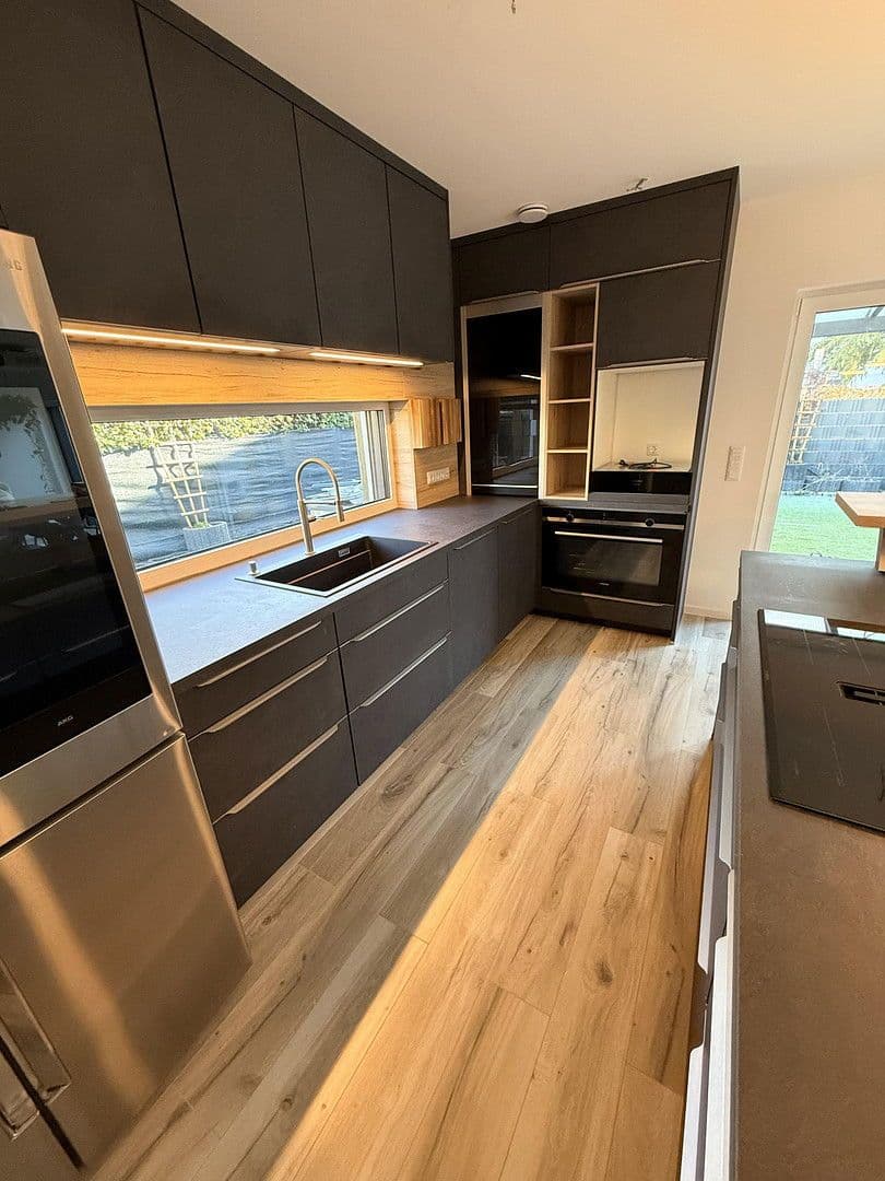 Prodej domu 205 m², pozemek 417 m², Neuried, Bavorsko Prodej domu 205 m², pozemek 417 m², Neuried, Bavorsko