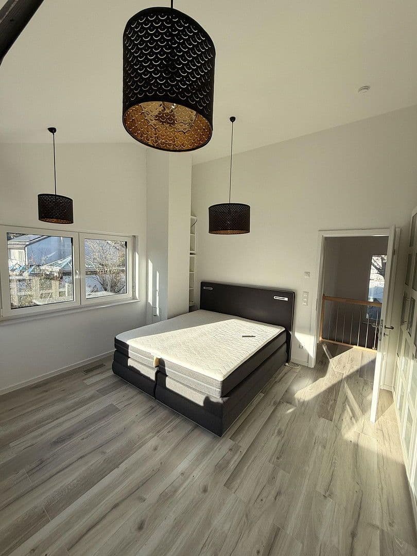 Prodej domu 205 m², pozemek 417 m², Neuried, Bavorsko Prodej domu 205 m², pozemek 417 m², Neuried, Bavorsko