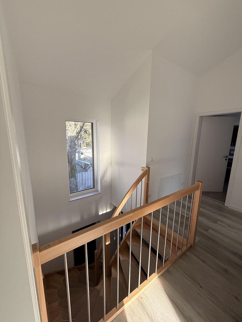 Prodej domu 205 m², pozemek 417 m², Neuried, Bavorsko Prodej domu 205 m², pozemek 417 m², Neuried, Bavorsko