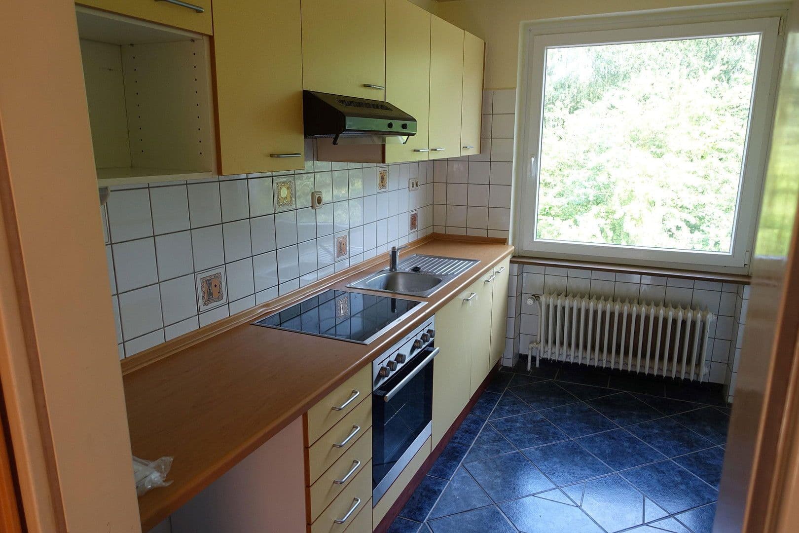 Pronájem bytu 4+1 105 m², Bahnhofstr. 11, Kastorf, Šlesvicko-Holštýnsko Pronájem bytu 4+1 105 m², Bahnhofstr. 11, Kastorf, Šlesvicko-Holštýnsko