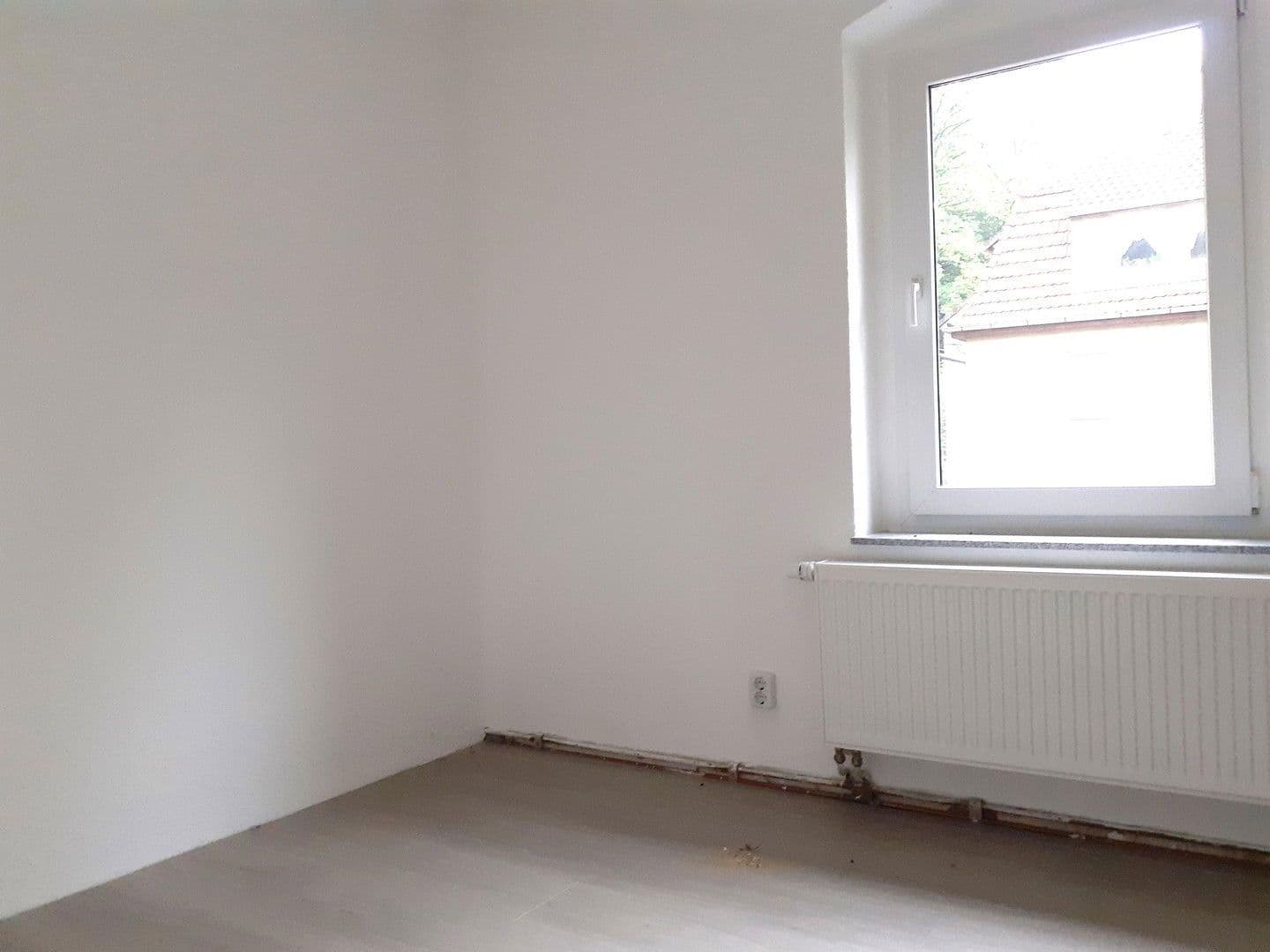 Pronájem bytu 3+1 80 m², Oederan, Sasko Pronájem bytu 3+1 80 m², Oederan, Sasko