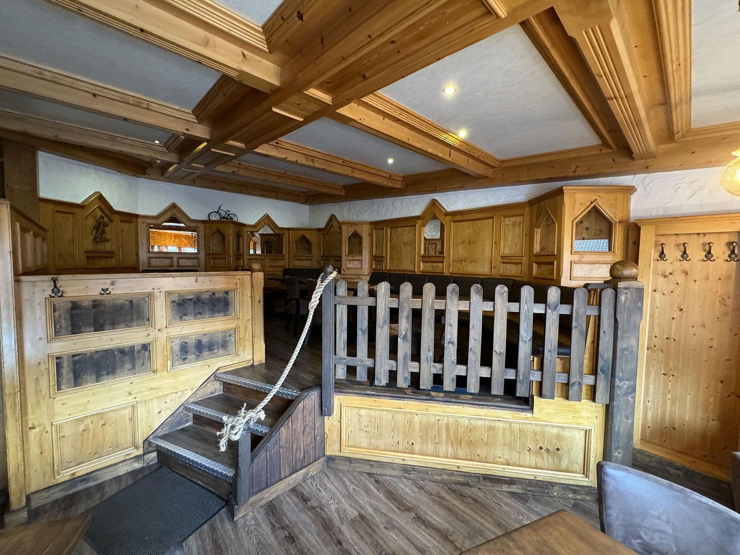 Prodej nebytového prostoru 398 m², Kurhausweg 4, Goslar, Dolní Sasko Prodej nebytového prostoru 398 m², Kurhausweg 4, Goslar, Dolní Sasko