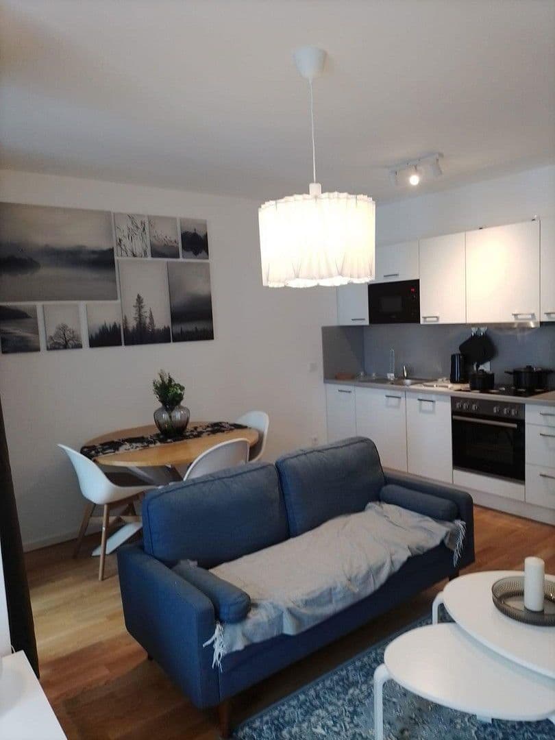 Pronájem bytu 1+1 40 m², Schönefeld, Braniborsko Pronájem bytu 1+1 40 m², Schönefeld, Braniborsko