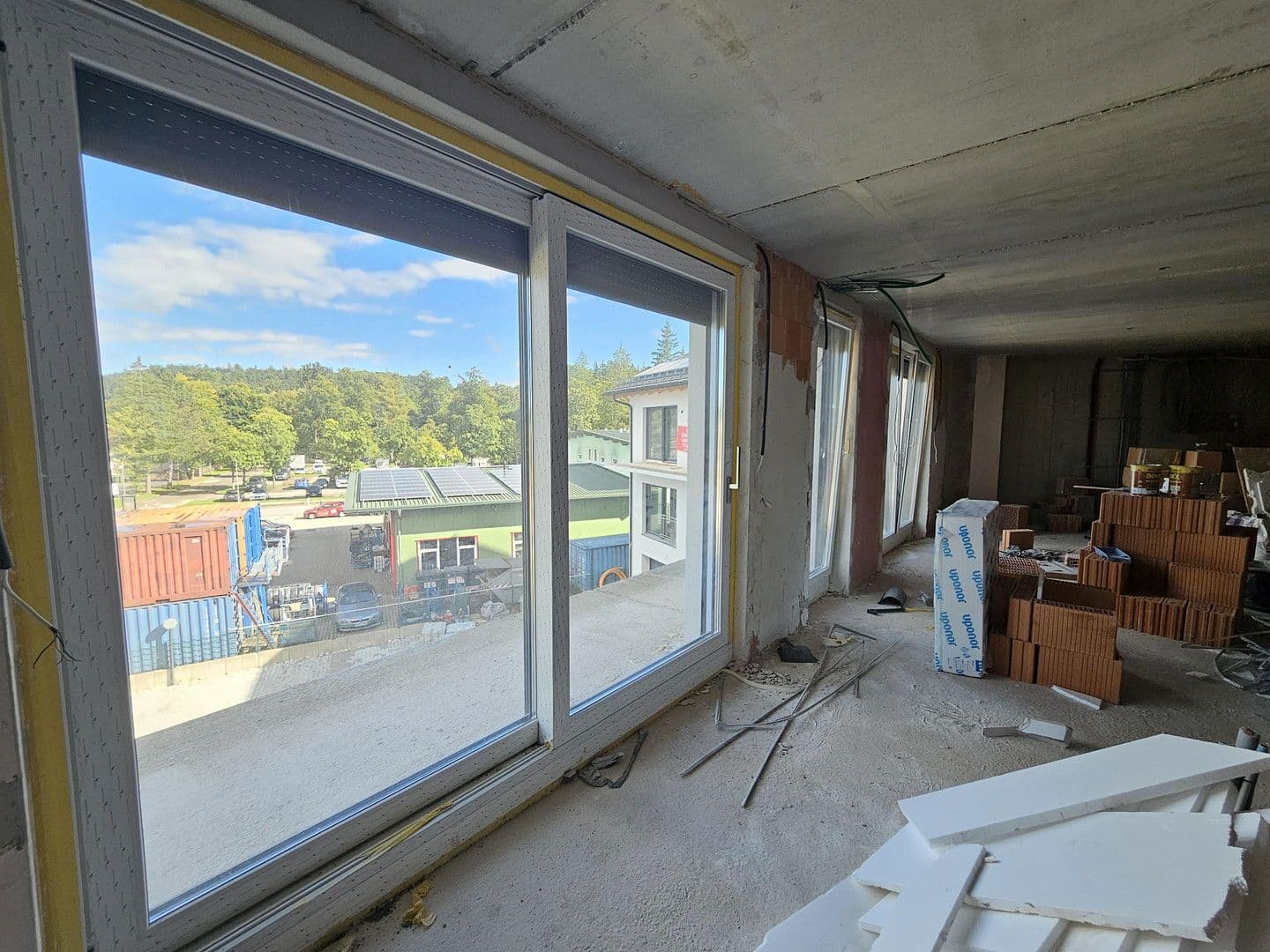 Pronájem nebytového prostoru 1.600 m², Im Farchet, Bad Tölz, Bavorsko Pronájem nebytového prostoru 1.600 m², Im Farchet, Bad Tölz, Bavorsko